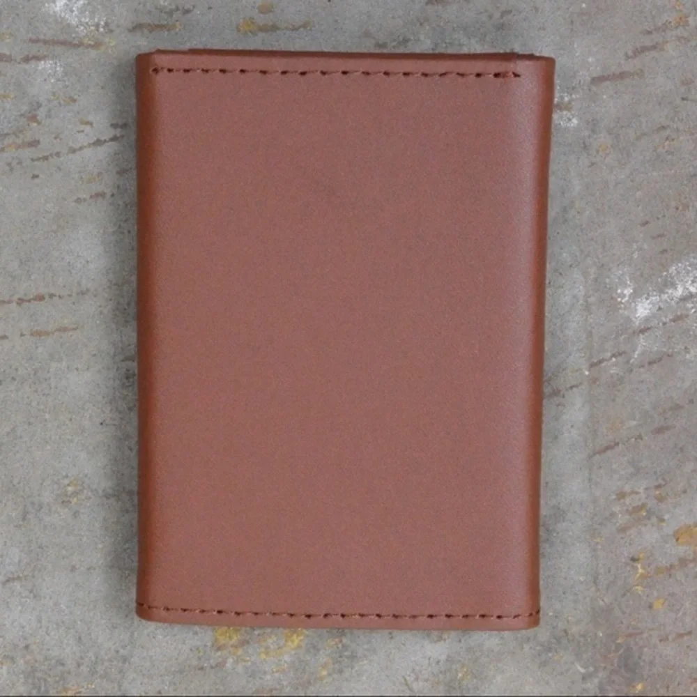 American Tourister Slim Trifold Brown Leather‎ Wallet, Never Used - Like New